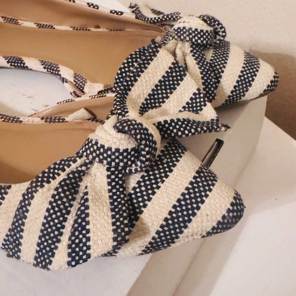 A New Day Dark Gray and Cream Striped Bow Flats, Size 8 - Picture 3 of 7